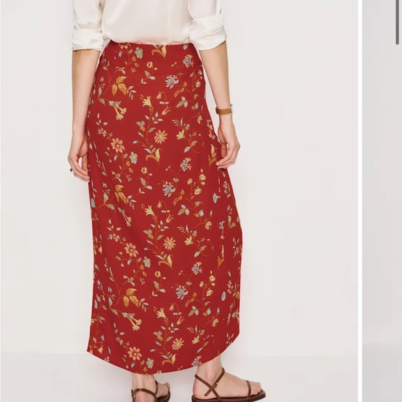 Reformation opal low waist Floral Red Maxi Skirt size 4 - Picture 4 of 5